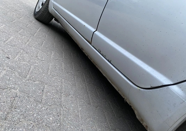 Toyota Yaris cena 3999 przebieg: 352967, rok produkcji 2000 z Poznań małe 352